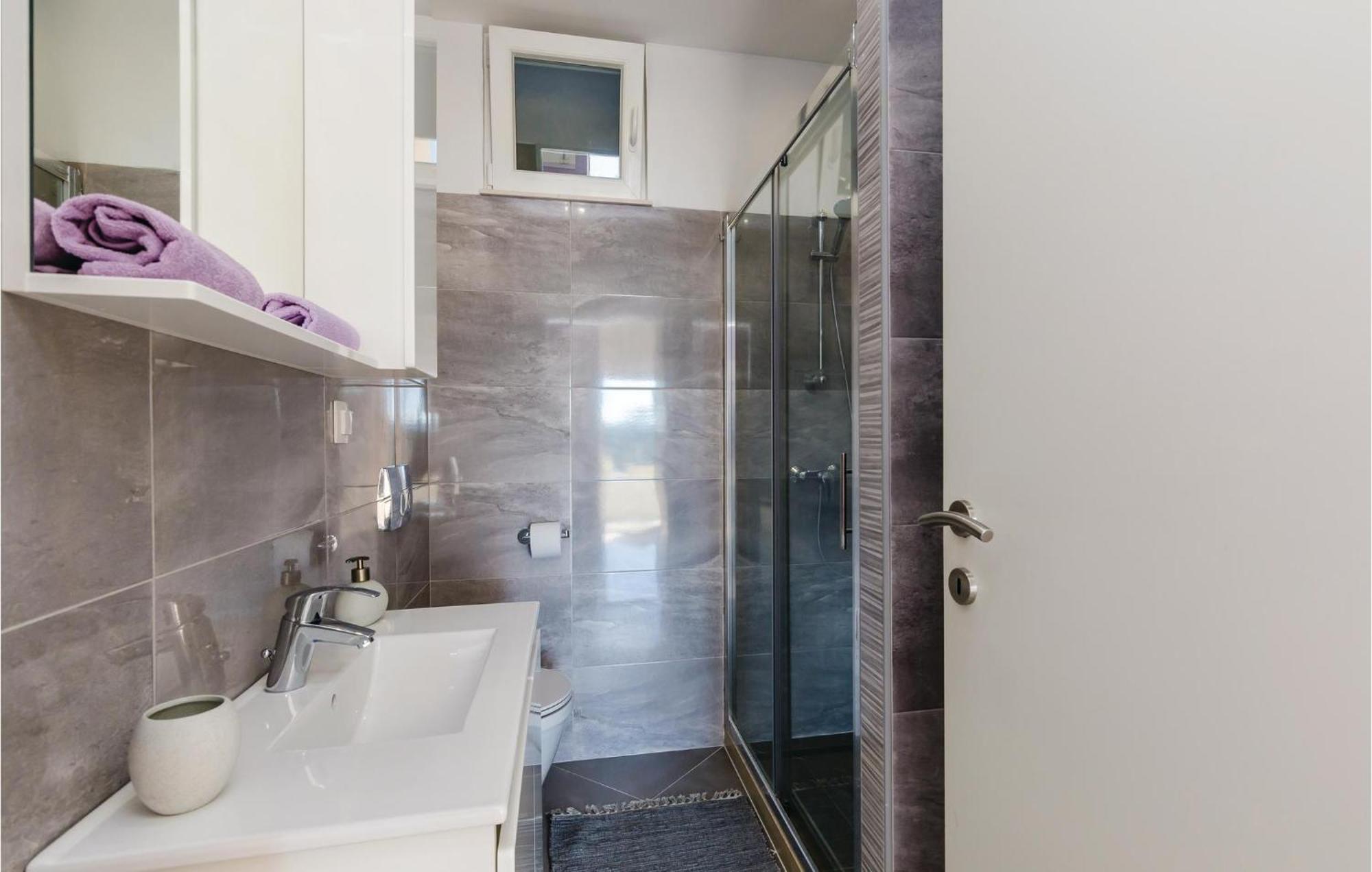 Cozy Apartment In Zaton Veliki With Kitchen Esterno foto